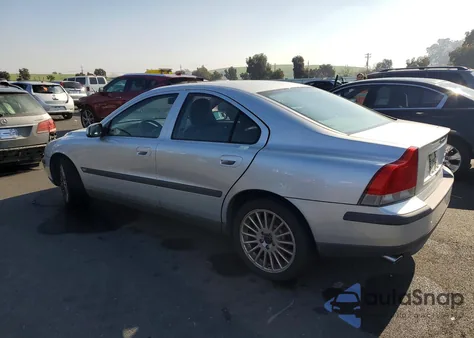 2001 Volvo S60 2.4T из США, поврежденный, VIN YV1RS58D312013072